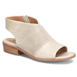 Sofft Embossed Leather Sandal - Natalia